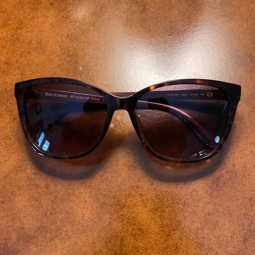 Juicy Couture New  Brown “tortoise”Sunglasses…..free Bebe bag - Picture 3 of 12
